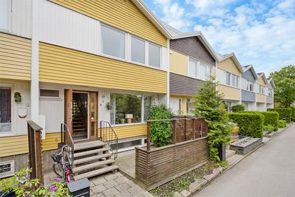 Ängsullsvägen 19, Vällingby