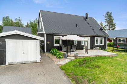 Skogsvägen 3, Risögrund