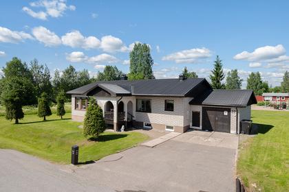 Södra Storåkersvägen 22, Roknäs