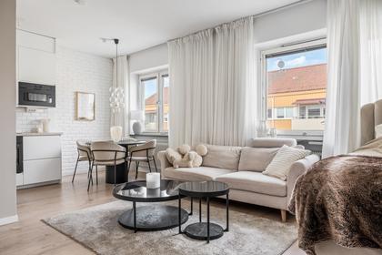 Nelinsgatan 22, Centralt