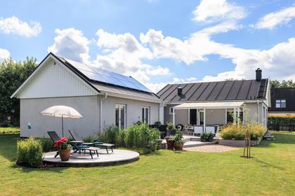 Öfverbergs väg 5, Nyhamnsläge