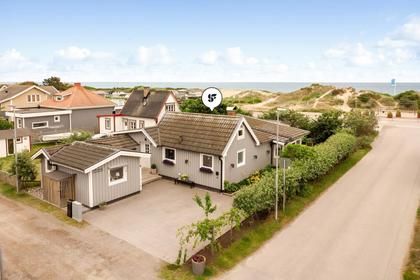 Ljungholmsvägen 1, Skrea Strand