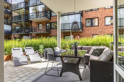 Mannerfelts väg 7, Regementsstaden