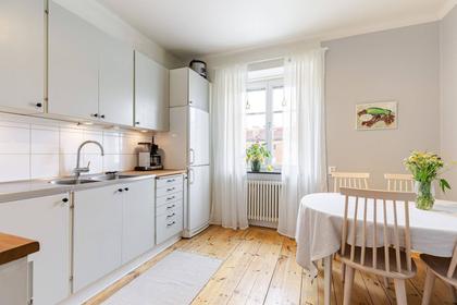 Södra Bangårdsgatan 4B, Söder
