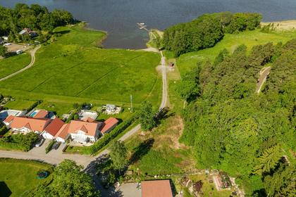 Lillsandavägen 18, Tosterön