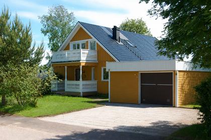 Ängbråtsgatan 18, Grossbol