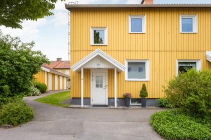 Almers väg 50, Söder