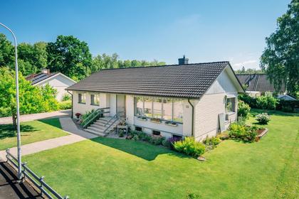 Lotsvägen 10, Skaraborg