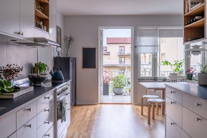 Boktryckarvägen 12, Hägerstensåsen