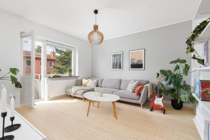 Lidköpingsvägen 49, Hammarbyhöjden