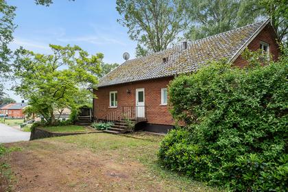 Riksvägen 8, Knislinge