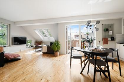 Storkällans väg 1, Ältadalen