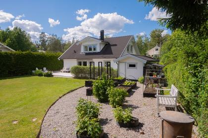 Bokvägen 34, Tullinge Trädgårdsstad