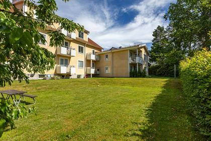 Alpgatan 22A, Öster