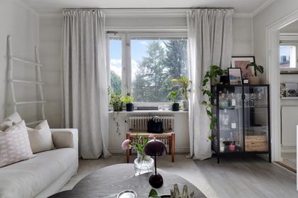 Skebokvarnsvägen 294, Högdalen