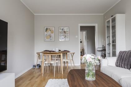 Västgötagatan 24B, Centralt