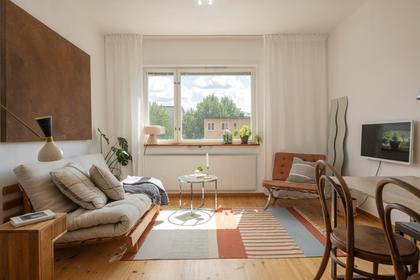 Cedergrensvägen 32, Midsommarkransen