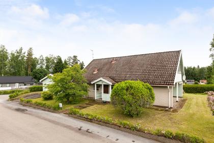 Smultronstigen 19, Norra Skogen