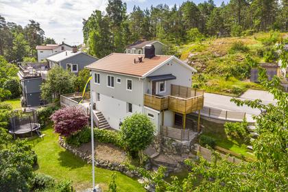 Tunnbrödsvägen 62, Bällsta