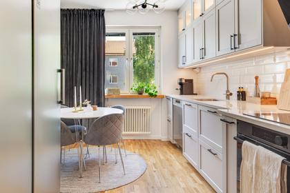 Ringgatan 42E, Centrum