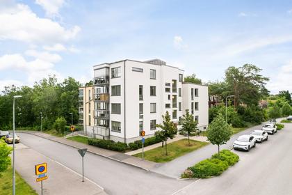 Regementsgatan 38, Centrala