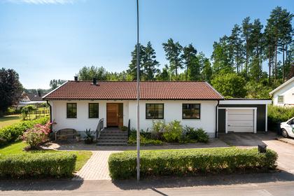 Källgatan 1, Lagan