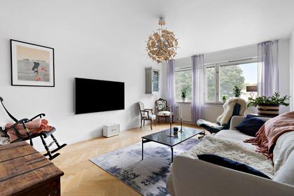 Åkeshovsvägen 48, Åkeslund
