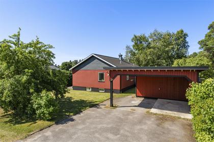 Hagvägen 17, Hallstavik