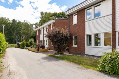 Erikshultsvägen 17, Adolfsberg
