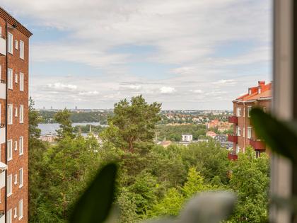 Bokbindarvägen 53, Hägerstensåsen