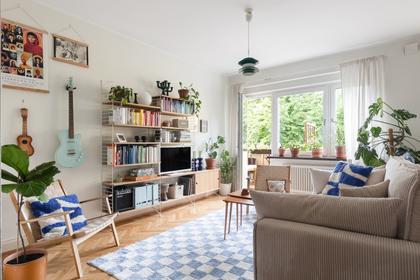 Nikolaigatan 6, Triangeln