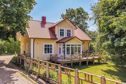 Humlegatan 2, Röstånga