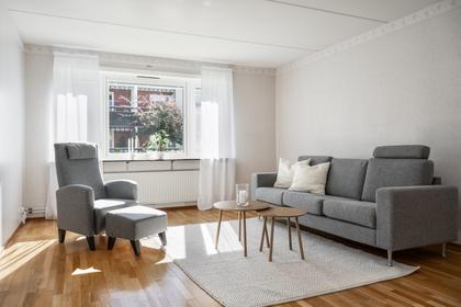 Fyllerydsvägen 44B, Sandsbro