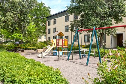 Bollmoravägen 34, Centrala Tyresö