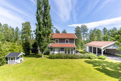 Brännbackavägen 25, Innertavle