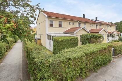 Snårvindevägen 121, Hässelby Norra Villastad