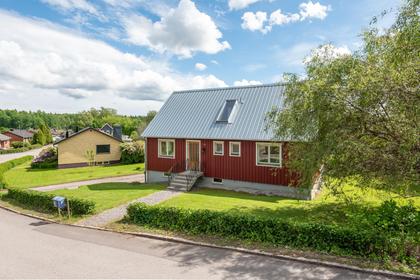 Blåbärsvägen 30, Aggerud
