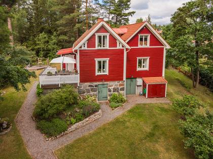 Hultvägen 28, Hagbyhöjden
