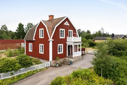 Lindgatan 6, Emmaboda
