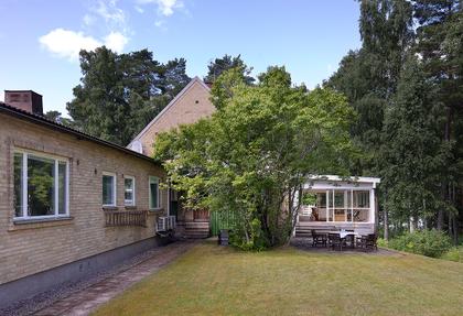 Sjölidsvägen 27, Rönneshytta