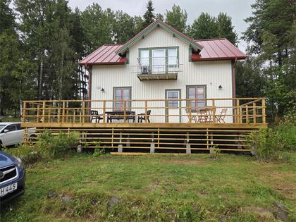 Eden 104, Bjästa
