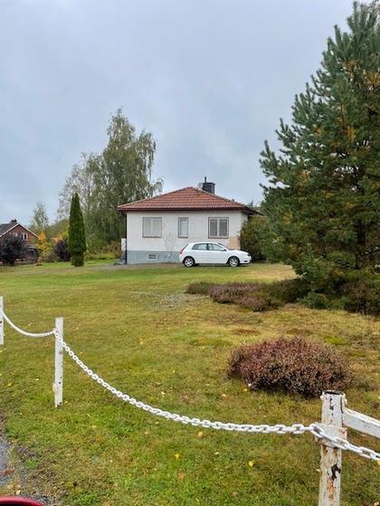 Tivedsvägen 12, Finnerödja