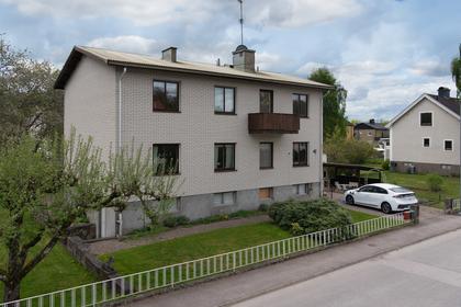 Birkagatan 40, Öster