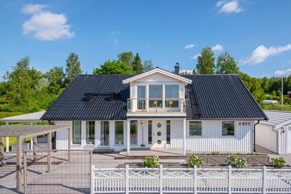 Agnvägen 1, Juniskär