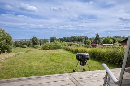 Hårdvallsliden 32, Berg