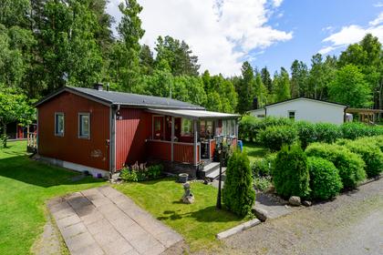 Göte Hellmans väg 14, Tived