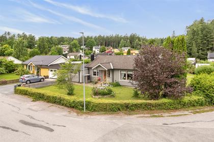 Sommarvägen 11, Tystberga