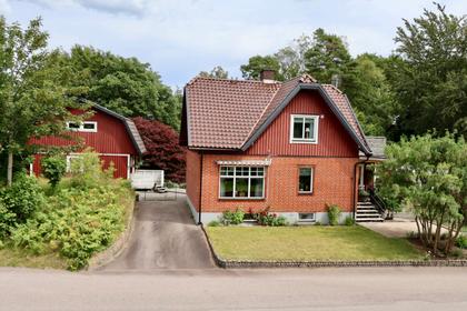 Hallingaliden 16A & B, Örkelljunga