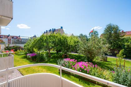 Östra Kyrkogatan 19B, Centralt Öster