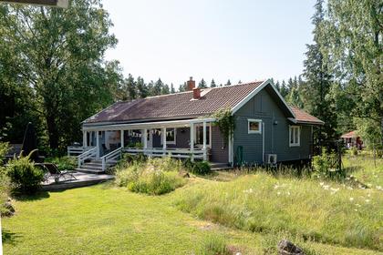 Hökebergsvägen 15, Åda